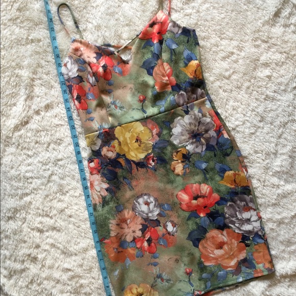 💗7xHP!💗 La Scala | Floral Mini Dress - Picture 14 of 16